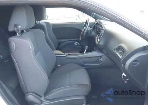 2015 Dodge Challenger R/T Scat Pack z USA, uszkodzony, nr VIN 2C3CDZFJ3FH769834